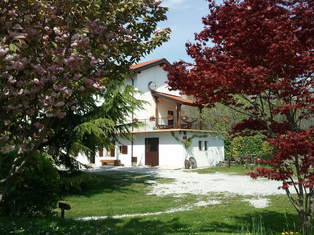 Al Campo Di Sotto Bed & Breakfast Buia Exteriör bild